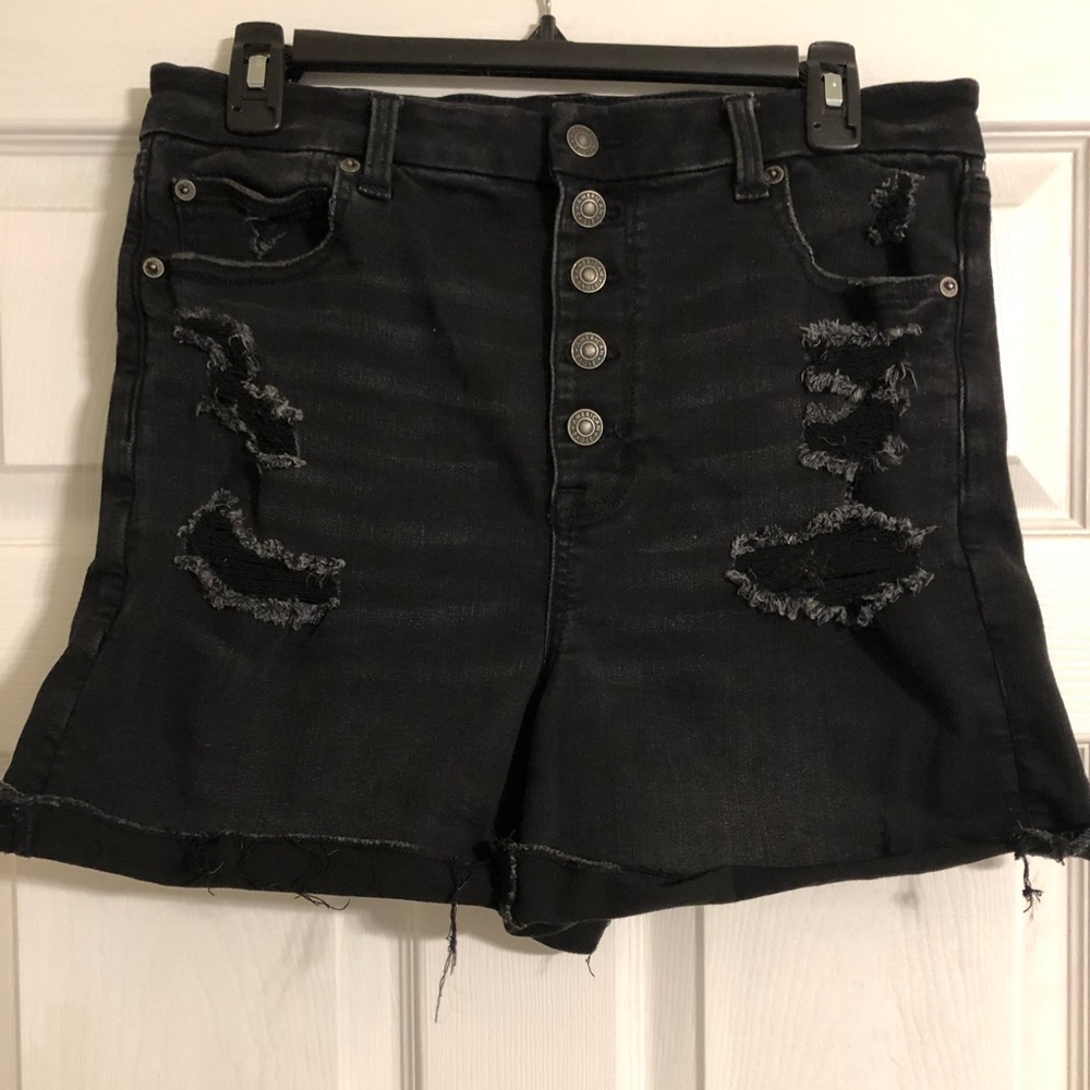 American Eagle Destructed High Waisted Shorts sz14